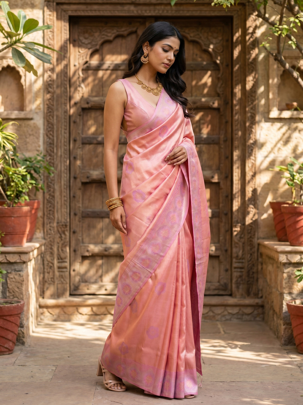 MIMOSA Saree Saree — pose 4 styling detail