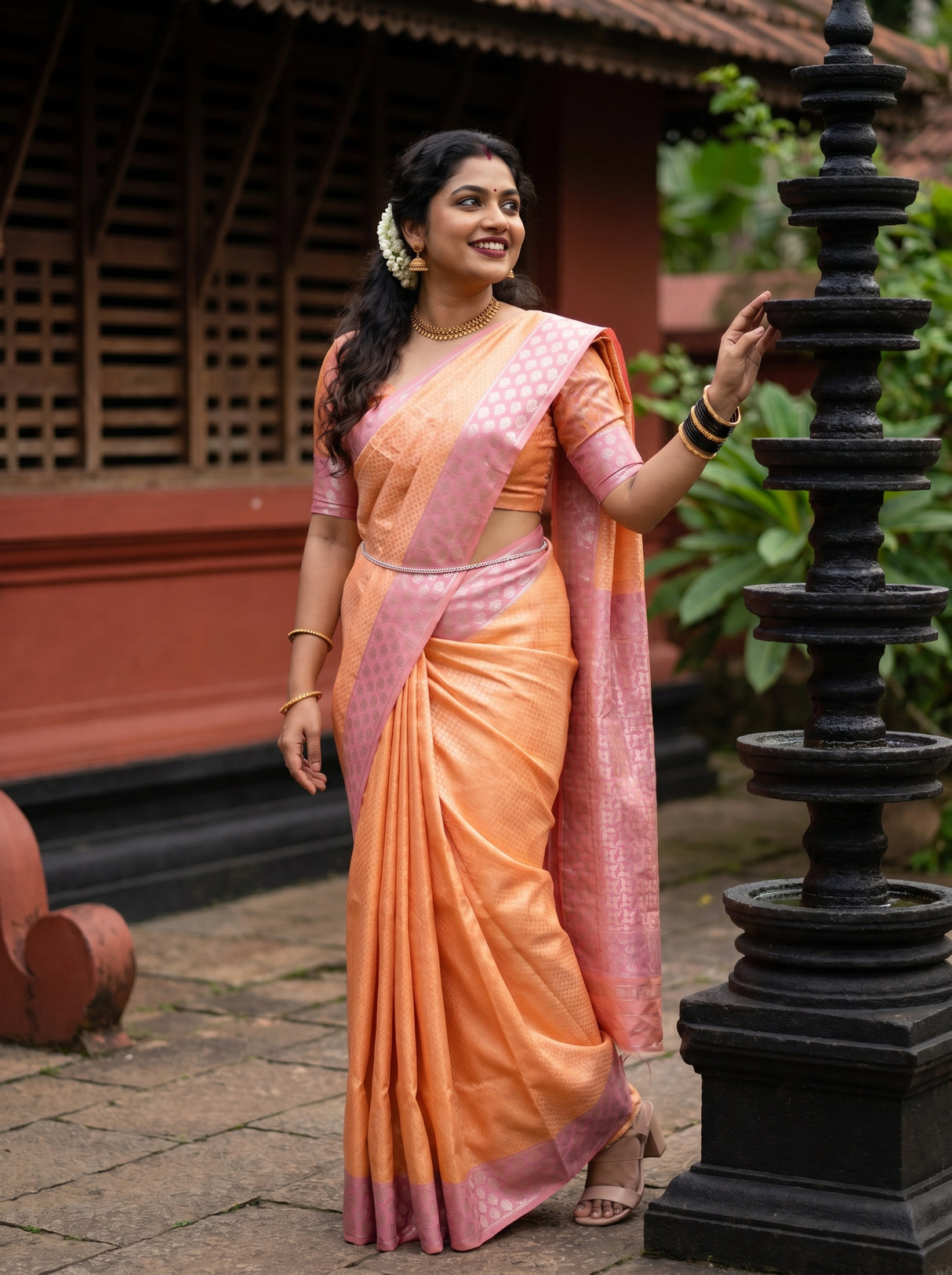 MIMOSA Peach Kanjivaram Art Silk Saree — view of the pallu and body