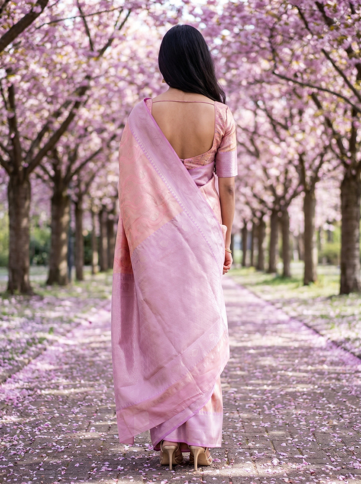 MIMOSA Pink Kanjivaram Art Silk Saree with Pink border — close up