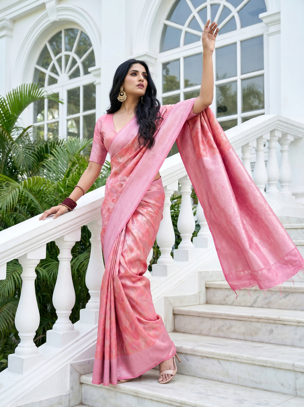 MIMOSA Strawberry Kanjivaram Art Silk Saree — Close-up of Body Fabric and Pattern