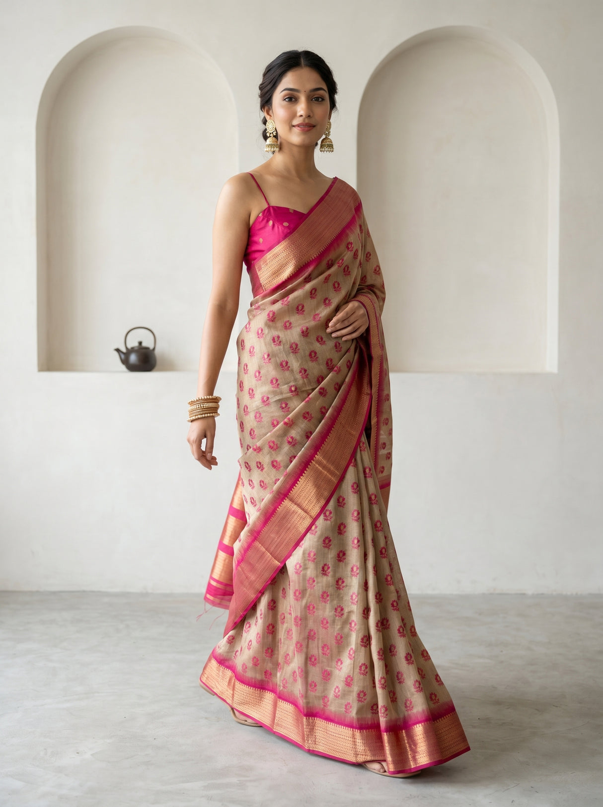 MIMOSA Rani Banarasi Art Silk Saree — pose 7 styling detail