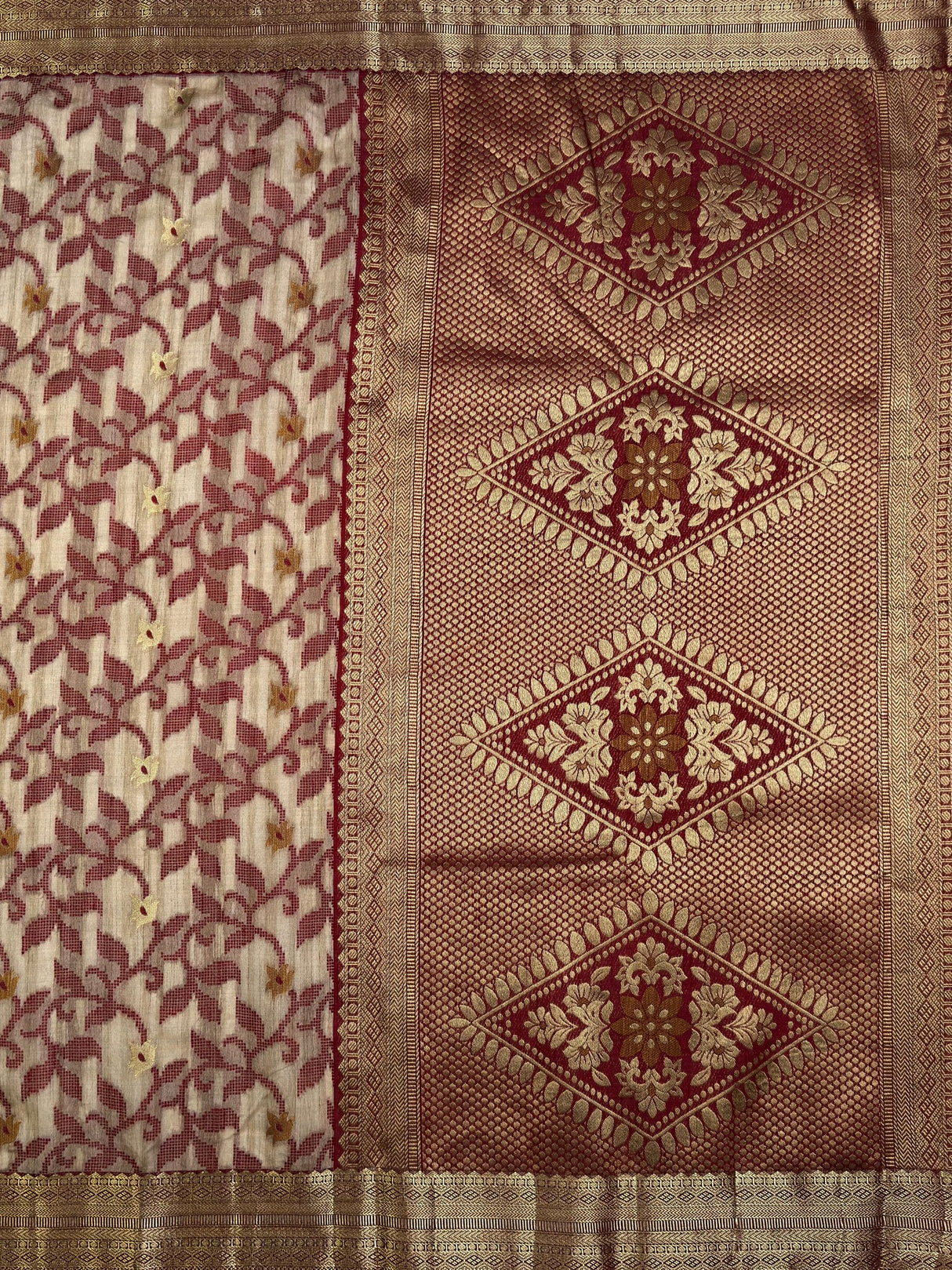 MIMOSA Saree Saree — pallu and zari work detail