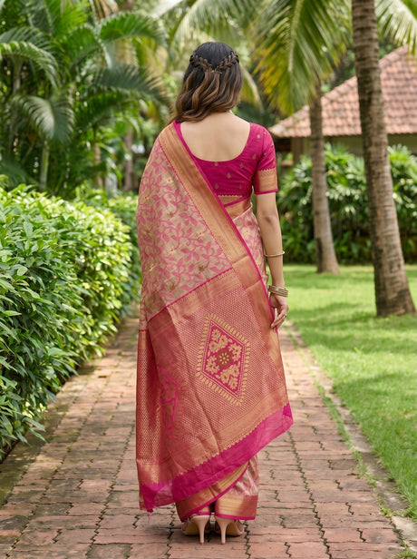 MIMOSA Saree Saree — pose 2 styling detail