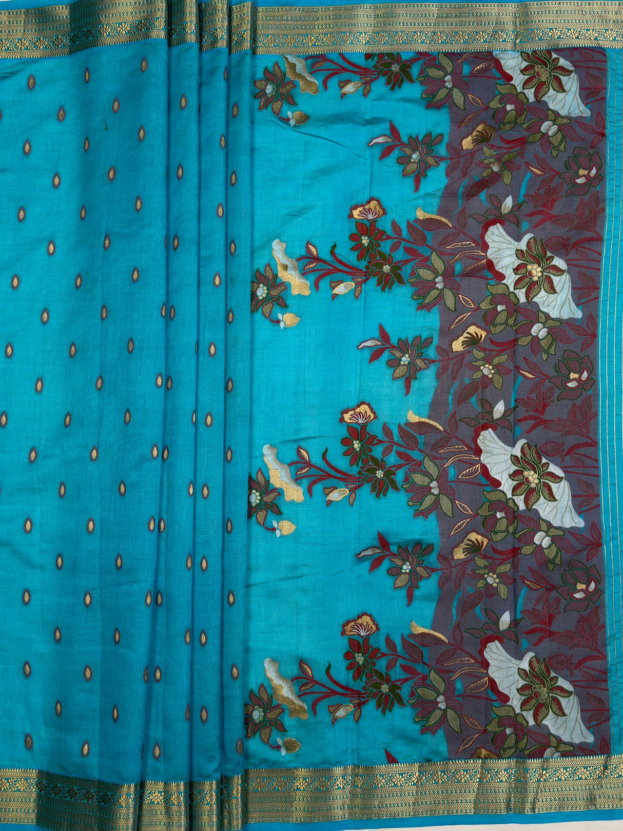 MIMOSA Ananda Banarasi Art Silk Saree — pallu and zari work detail