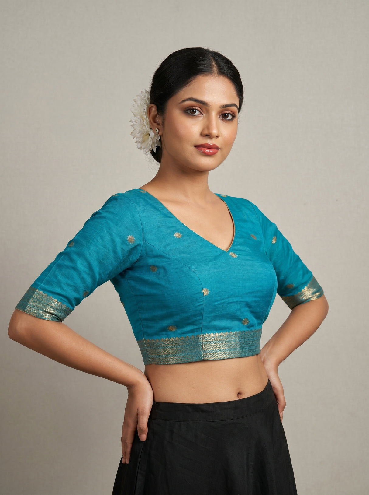 MIMOSA Ananda Banarasi Art Silk Saree — blouse close-up