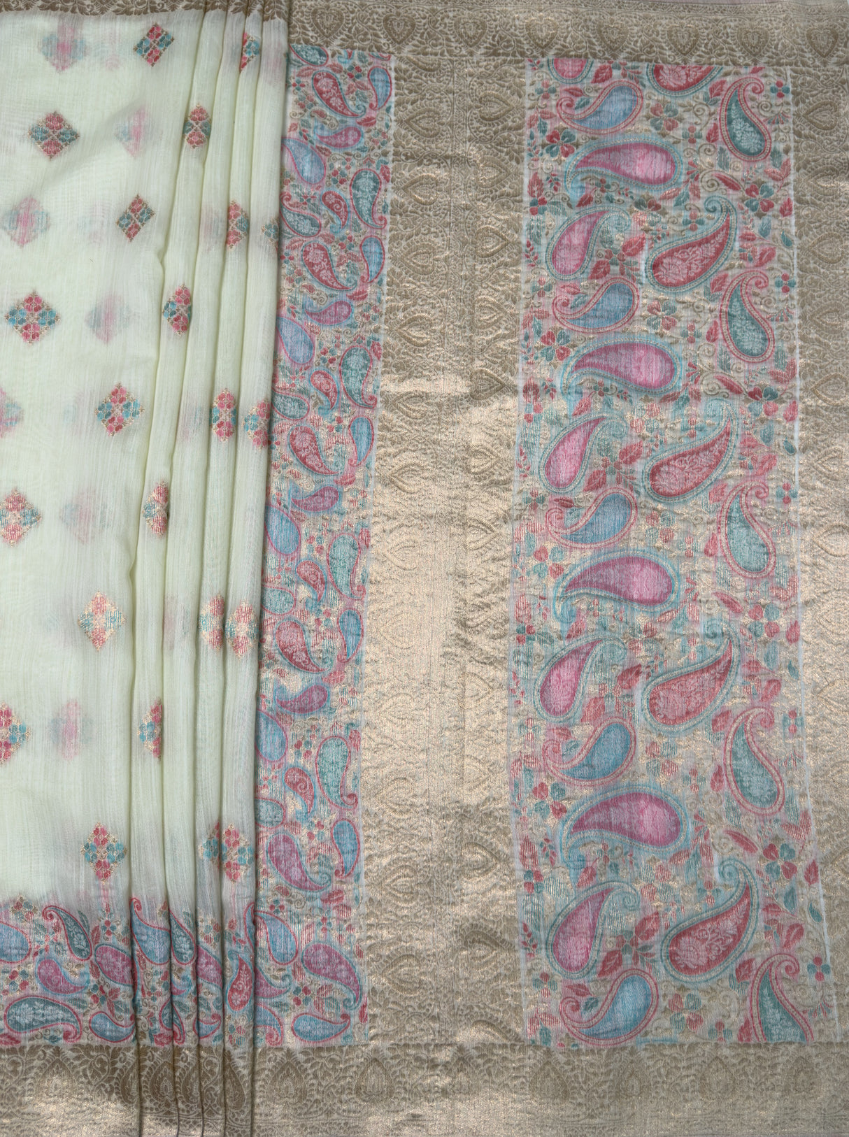 MIMOSA Pista Banarasi Linen Saree — pallu and zari work detail