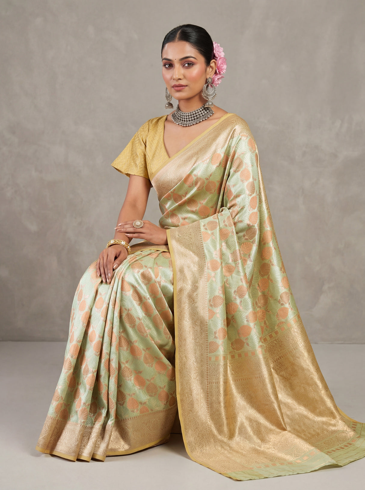 MIMOSA Olive Kanjivaram Art Silk Saree — Pallu Detail