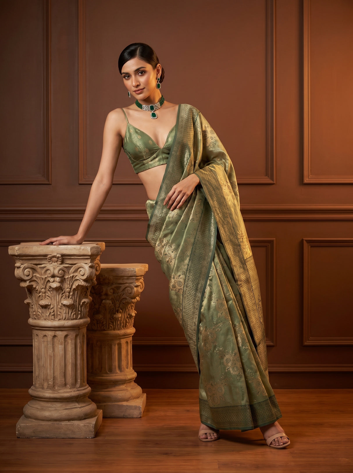 MIMOSA Green Banarasi Art Silk Saree — Close-up of Border