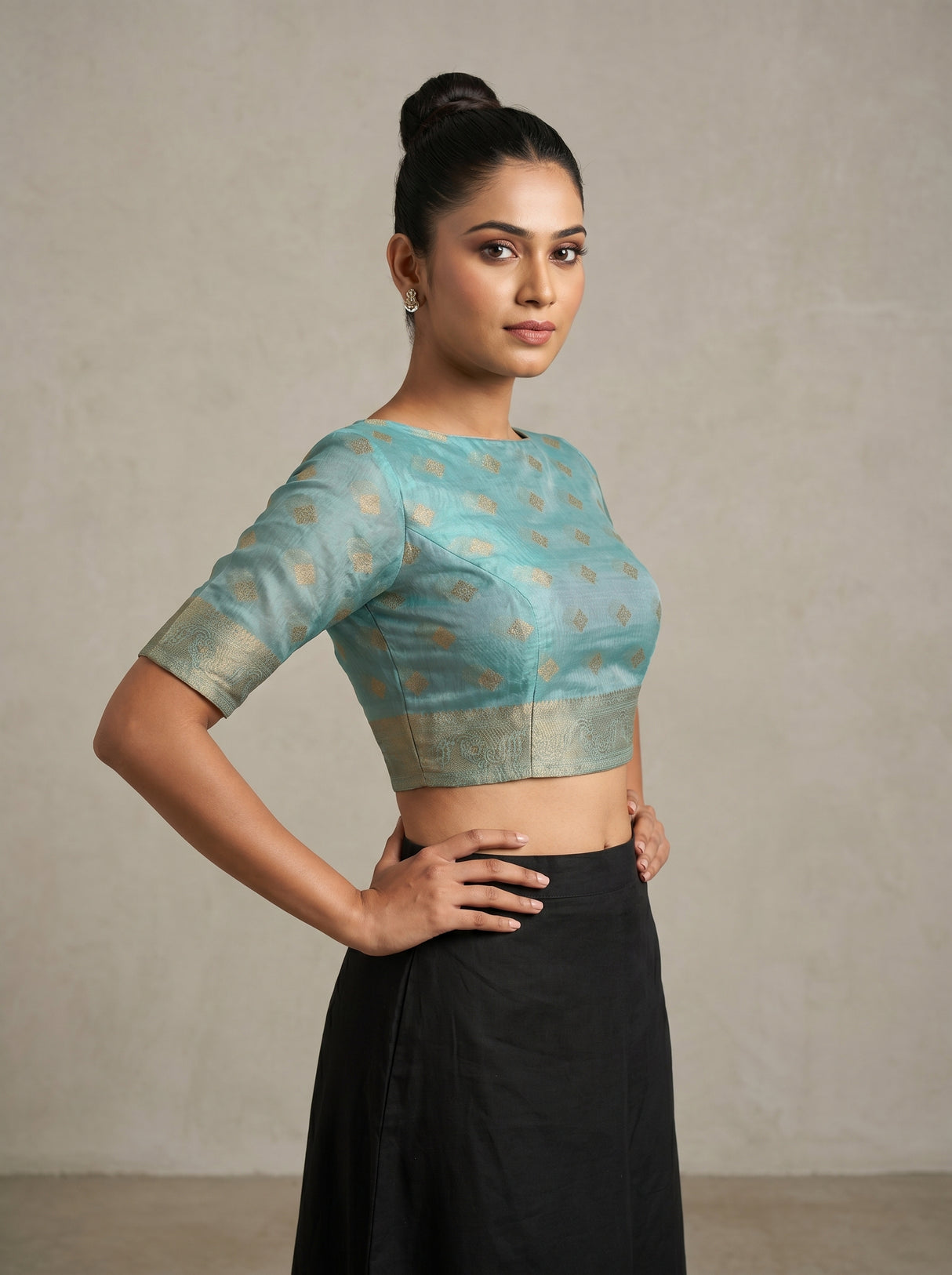 MIMOSA Ananda Banarasi Art Silk Saree — blouse close-up