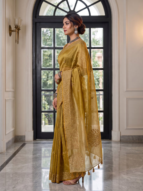 MIMOSA Saree Saree — pose 3 styling detail