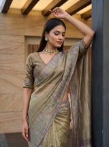 MIMOSA Magenta Saree Saree — pose 10 styling detail