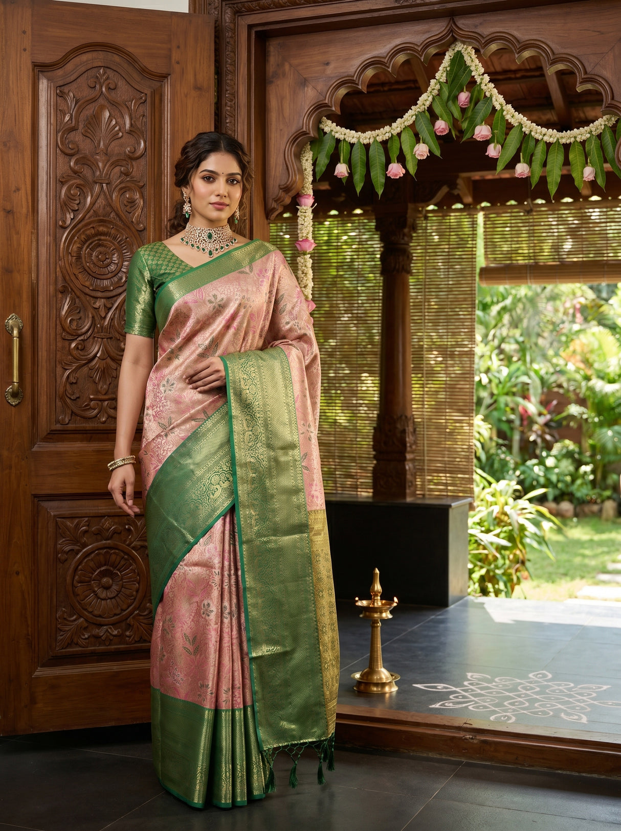 MIMOSA Saree Saree — pose 5 styling detail