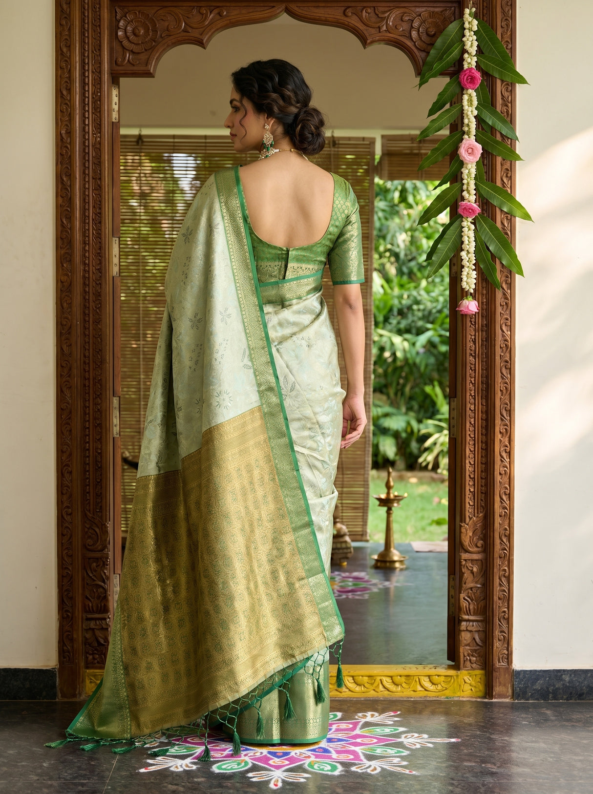 MIMOSA Saree Saree — pose 2 styling detail