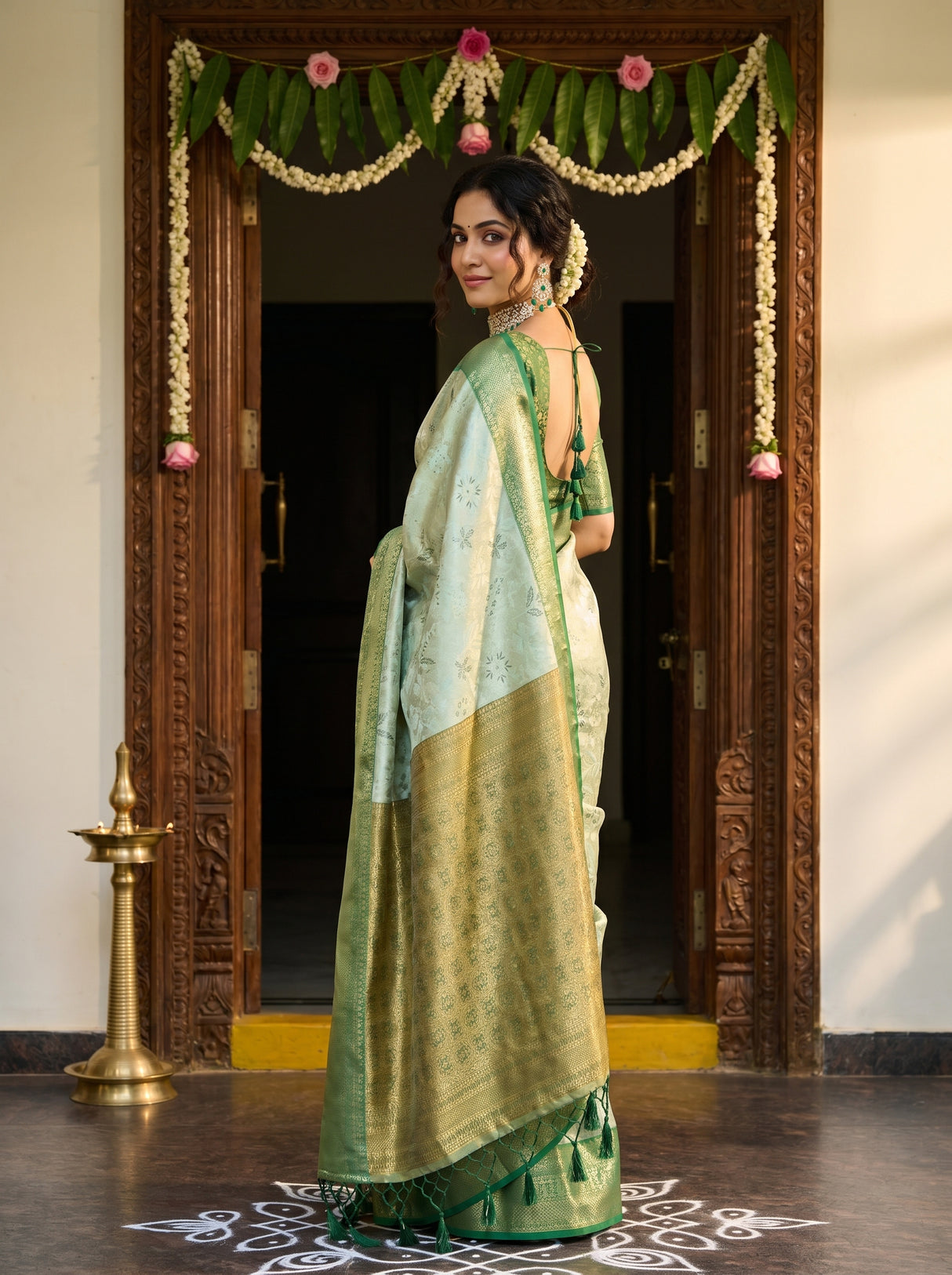 MIMOSA Saree Saree — pose 9 styling detail