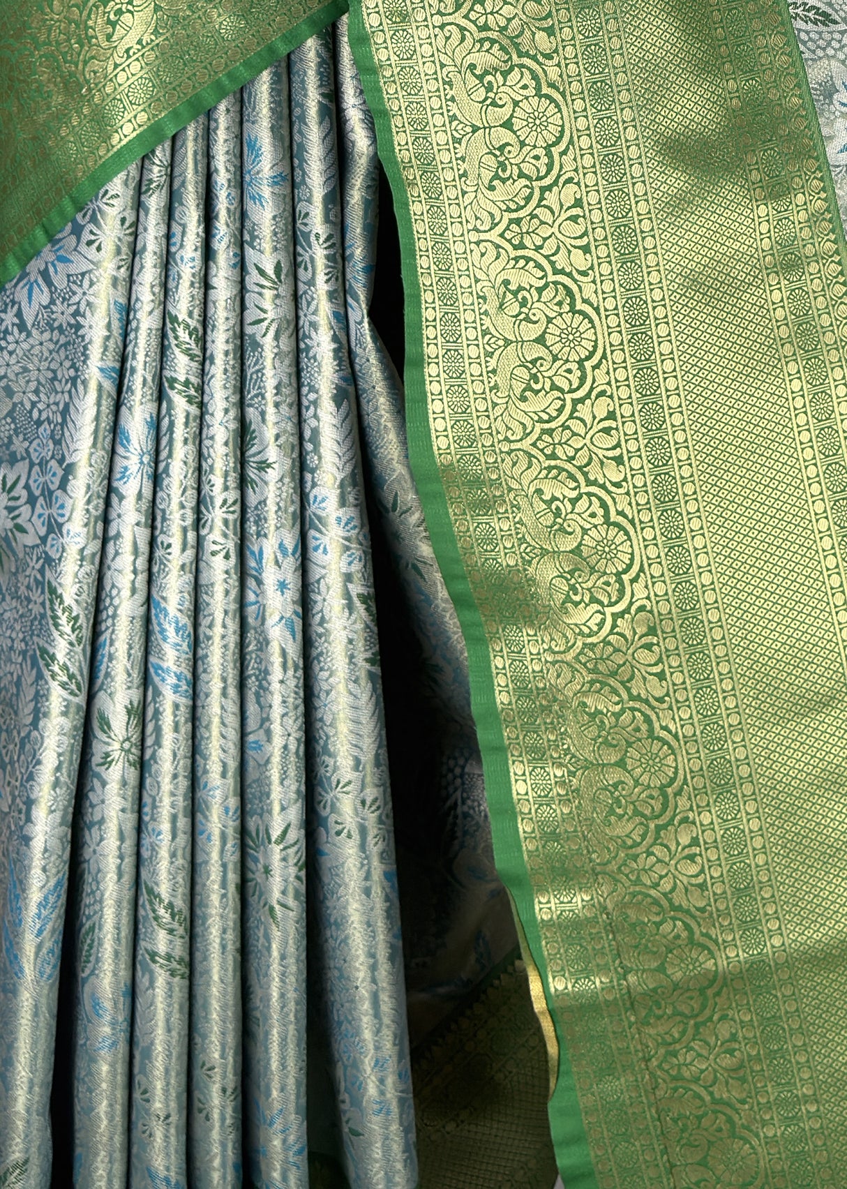 MIMOSA Saree Saree — fleets shot full lifestyle