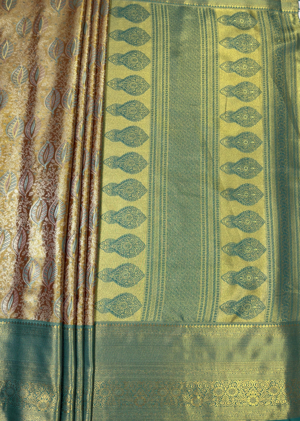 MIMOSA Maroon Kanjivaram Art Silk Saree — pallu and zari work detail
