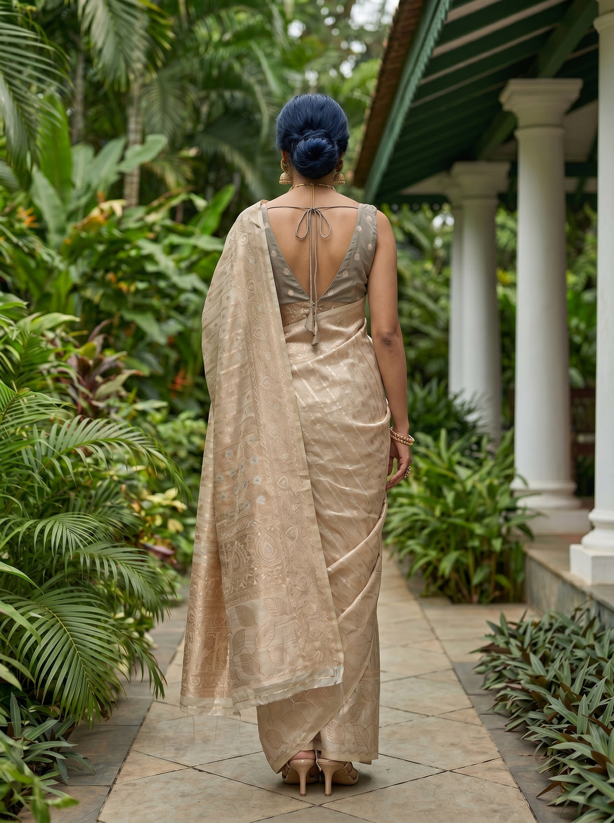 MIMOSA Grey Banarasi Art Silk Saree — Close-up of model's face and earrings