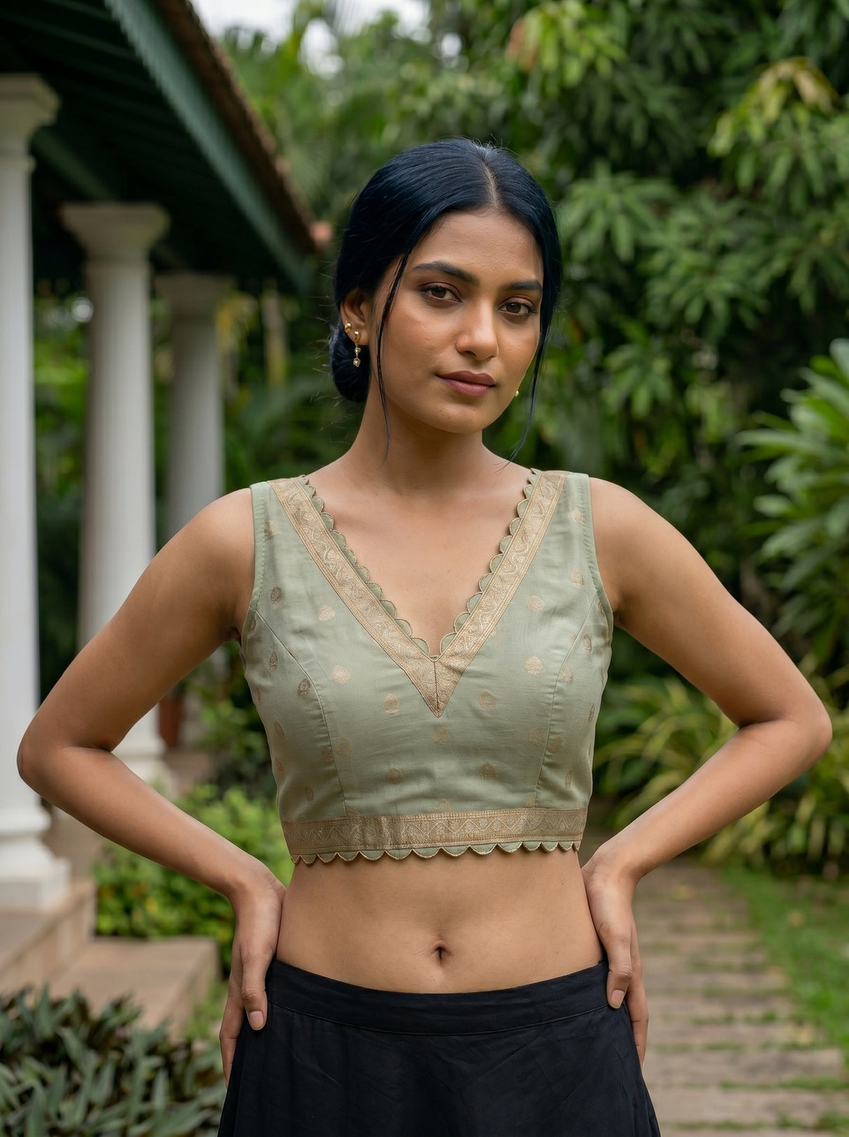 MIMOSA Rama Banarasi Saree — blouse close-up