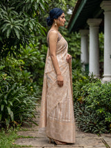 MIMOSA Violet Banarasi Art Silk Saree — Close-up of saree body and ring