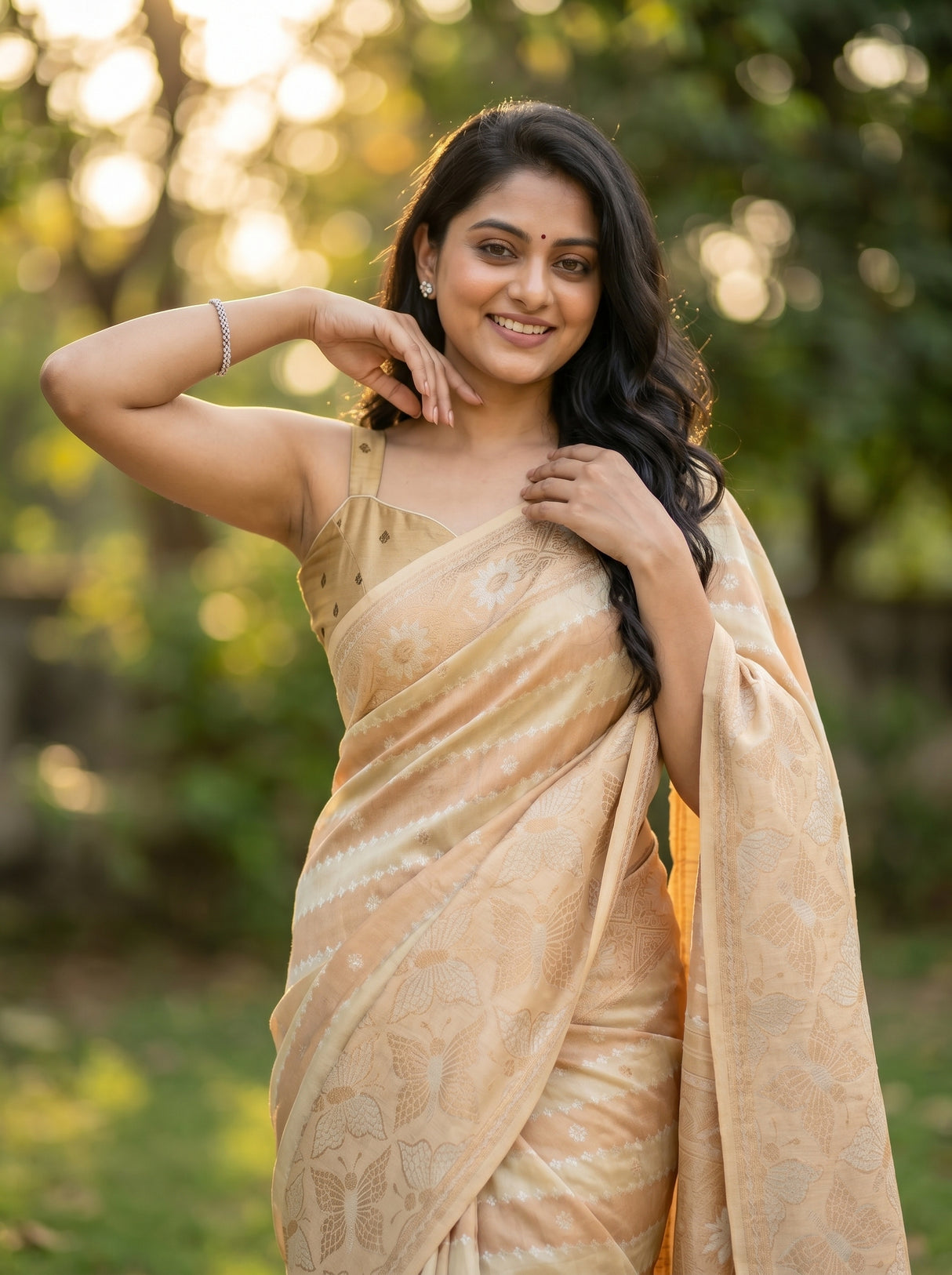 MIMOSA Tussar Banarasi Art Silk Saree — pose 10 styling detail