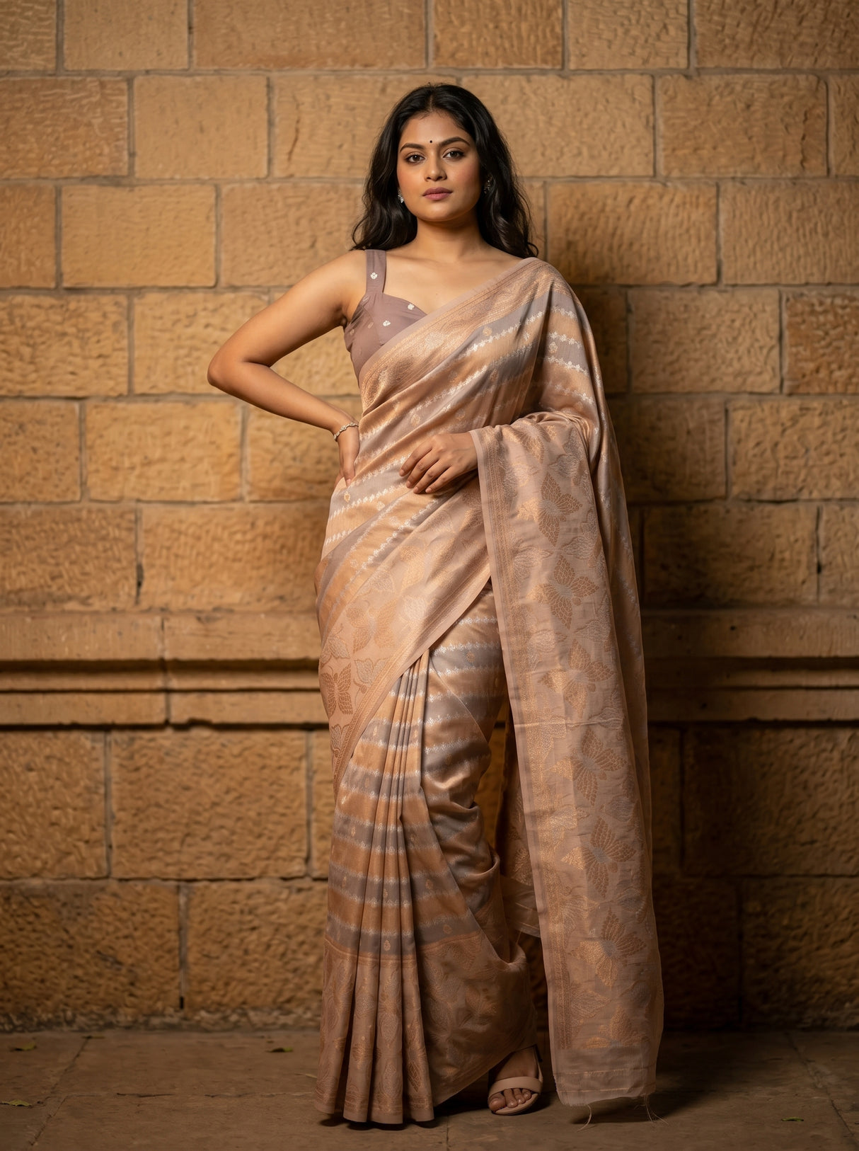 MIMOSA Violet Banarasi Art Silk Saree — close-up of saree pallu and border