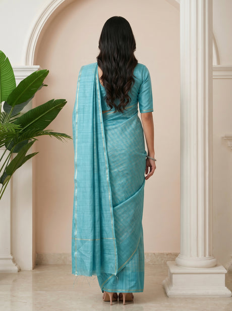 MIMOSA Saree Saree — pose 2 styling detail