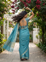 MIMOSA Ananda Saree Saree — pose 2 styling detail