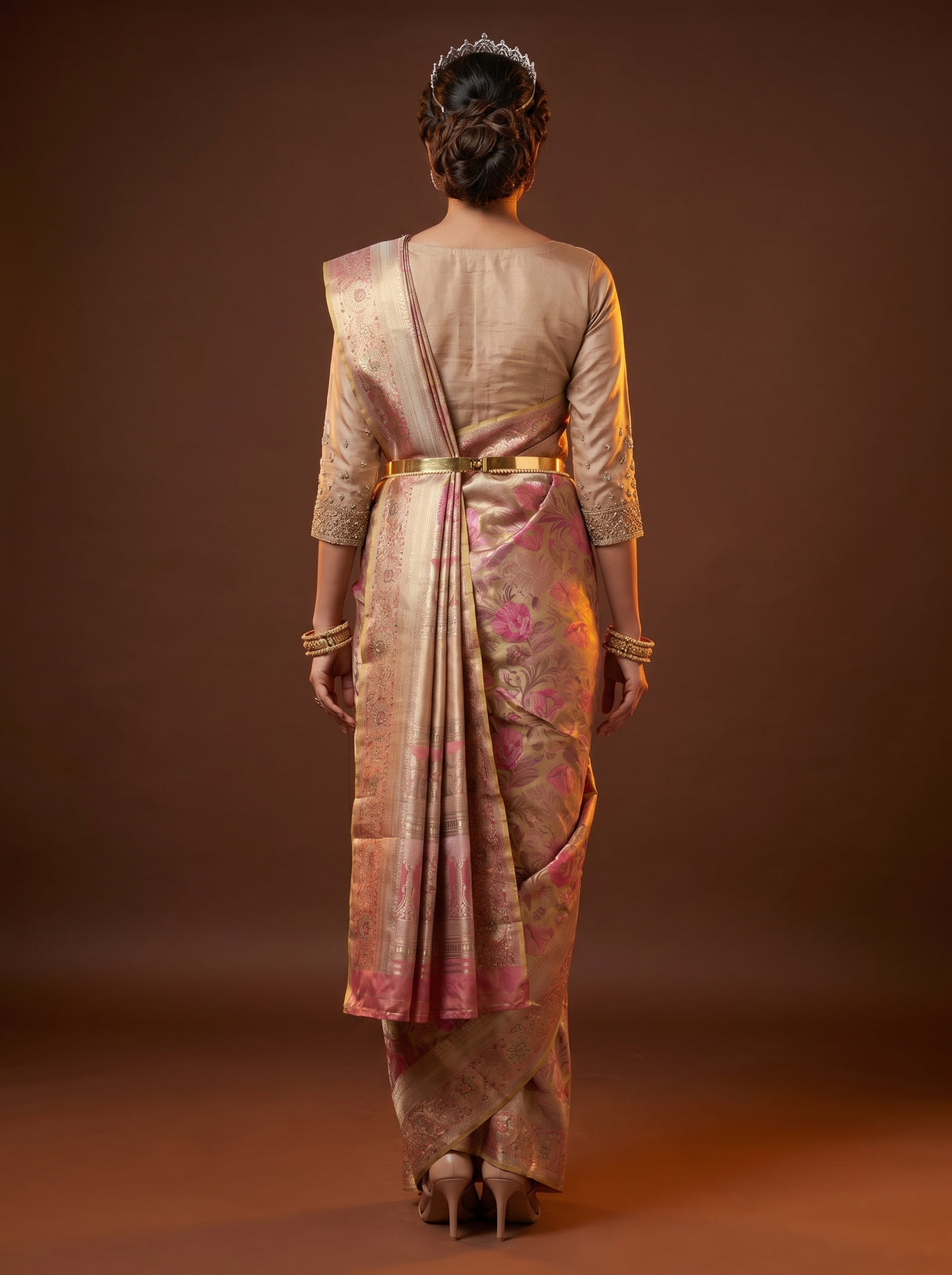MIMOSA Saree Saree — pose 2 styling detail