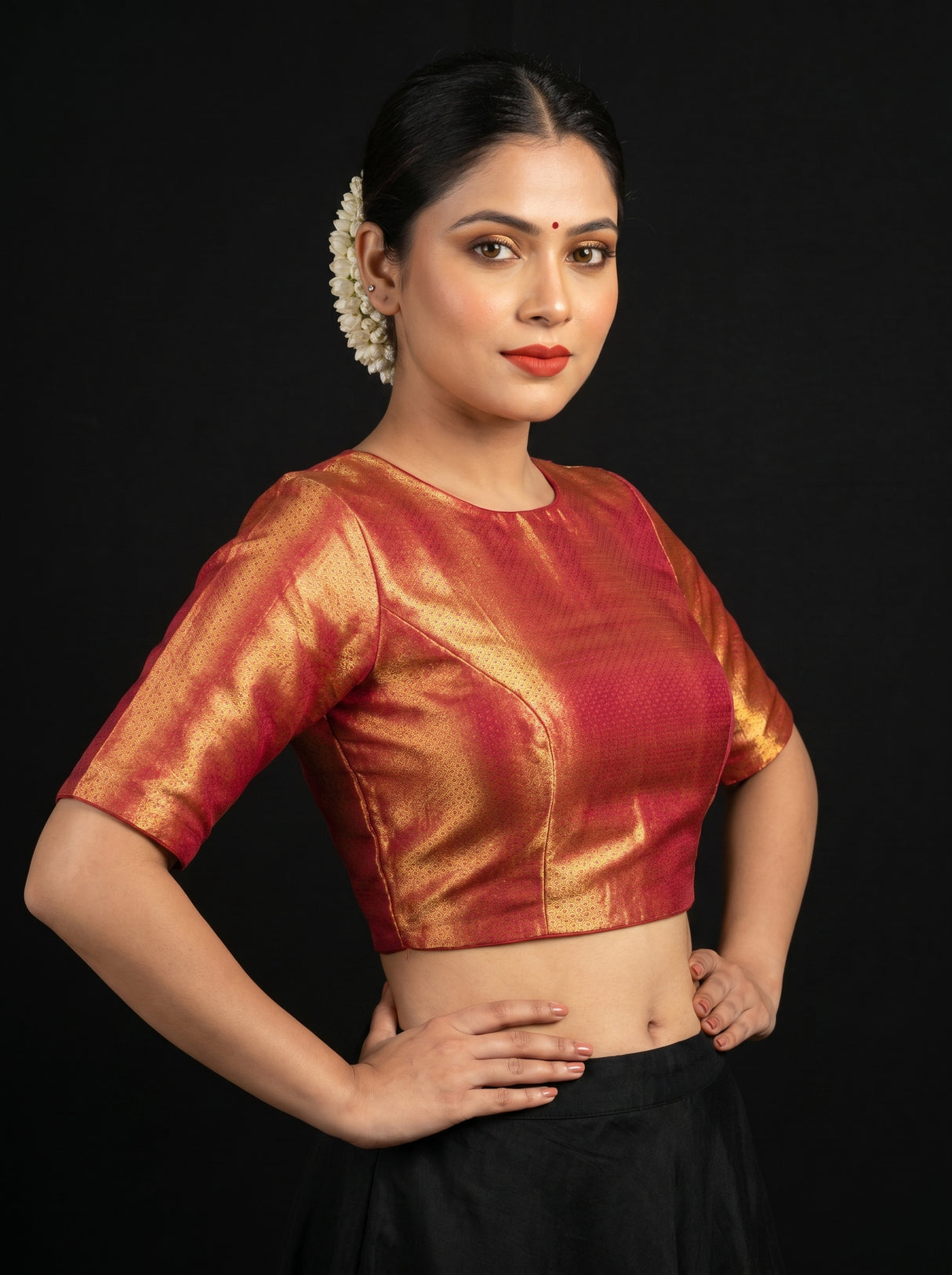 MIMOSA Magenta Kanjivaram Art Silk Saree — blouse close-up
