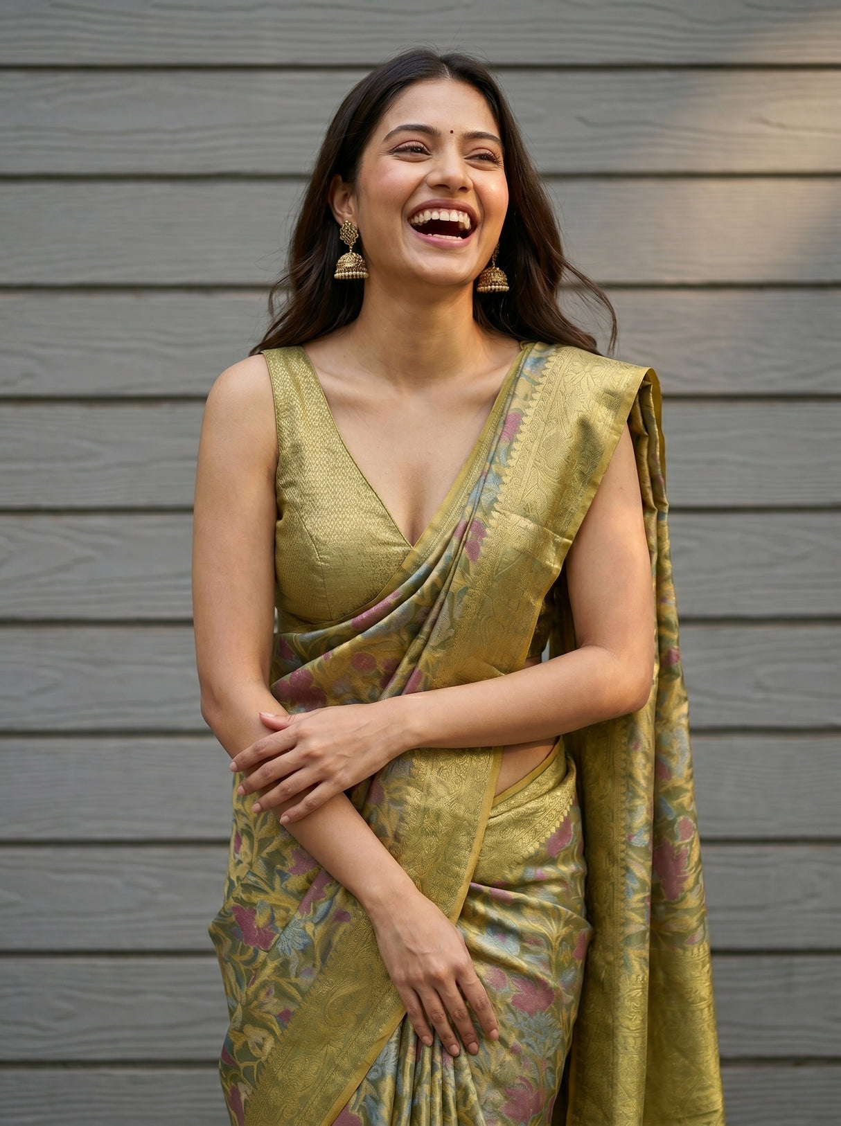 MIMOSA Saree Saree — pose 10 styling detail