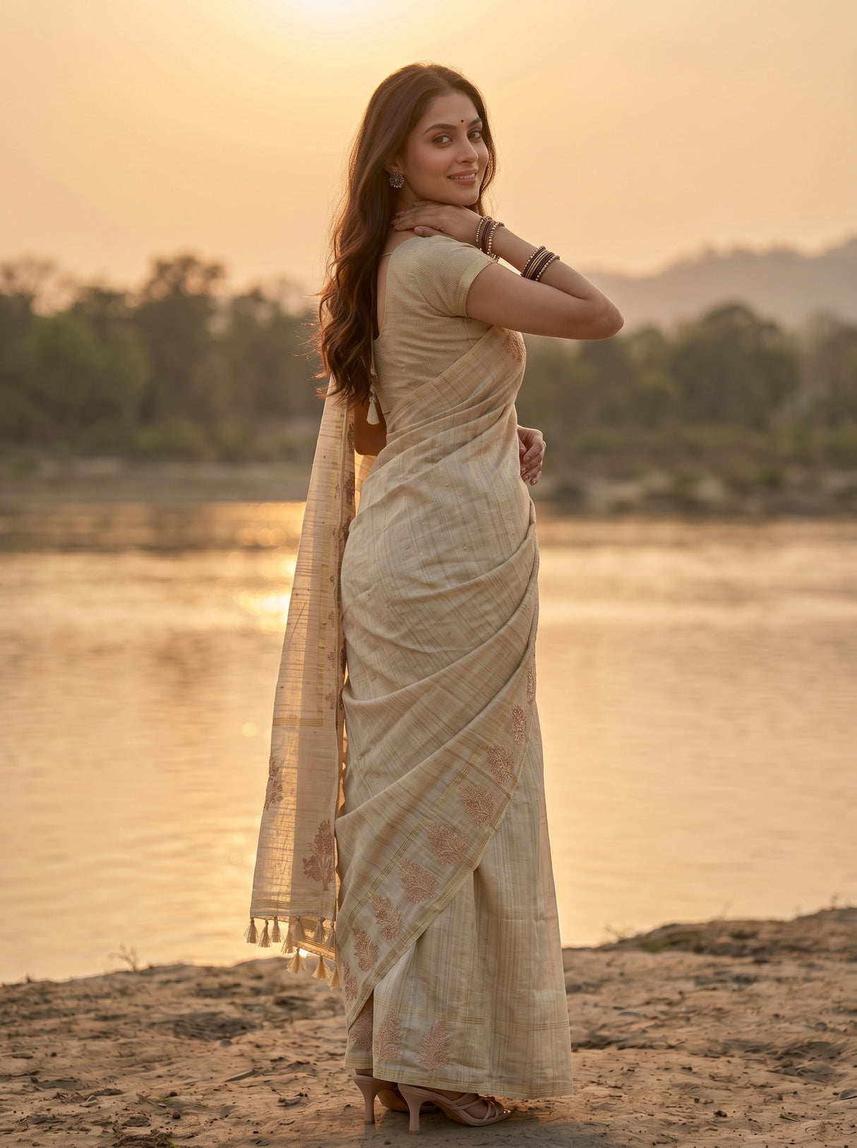 MIMOSA Saree Saree — pose 7 styling detail