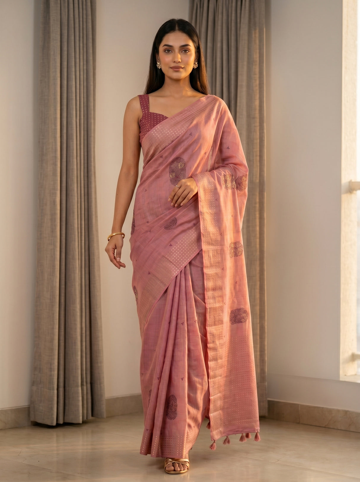 MIMOSA Saree Saree — pose 6 styling detail