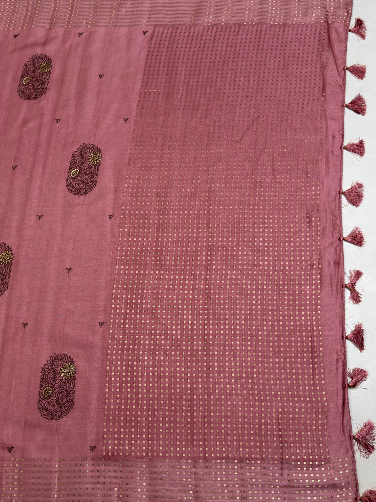 MIMOSA Saree Saree — pallu and zari work detail