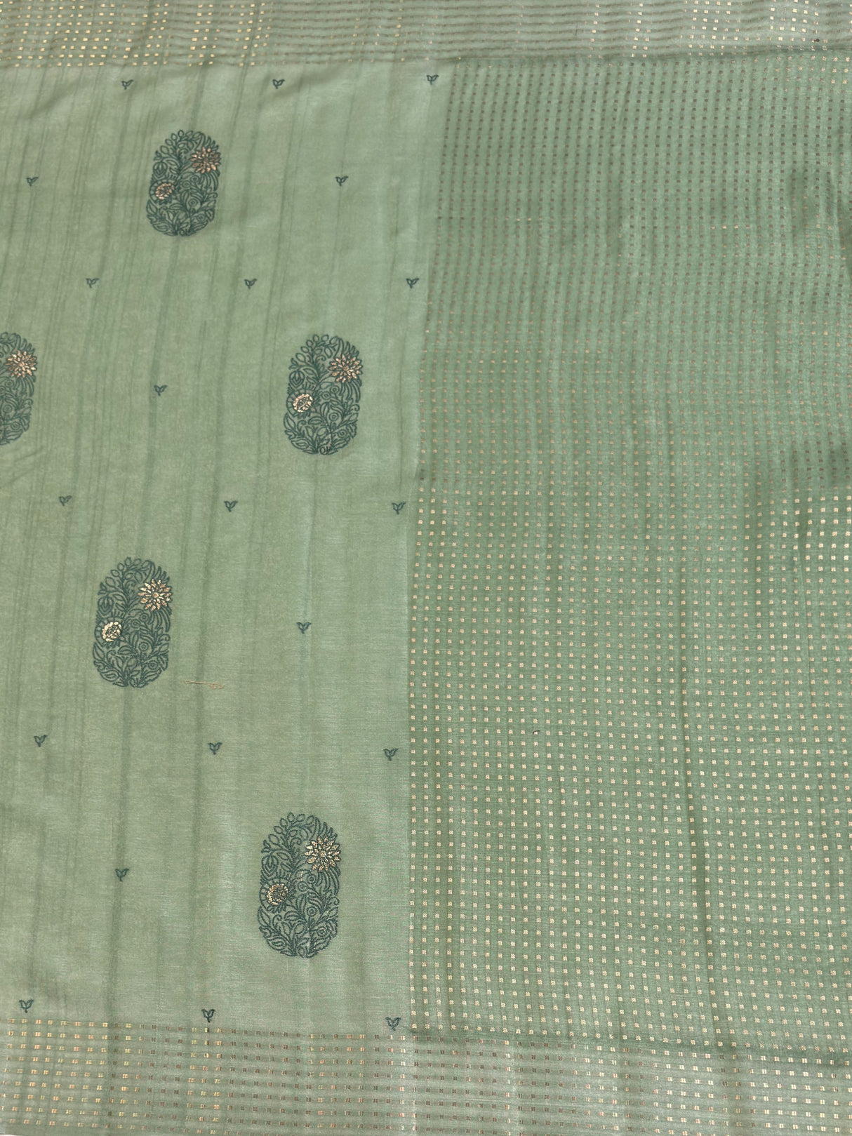 MIMOSA Saree Saree — pallu and zari work detail