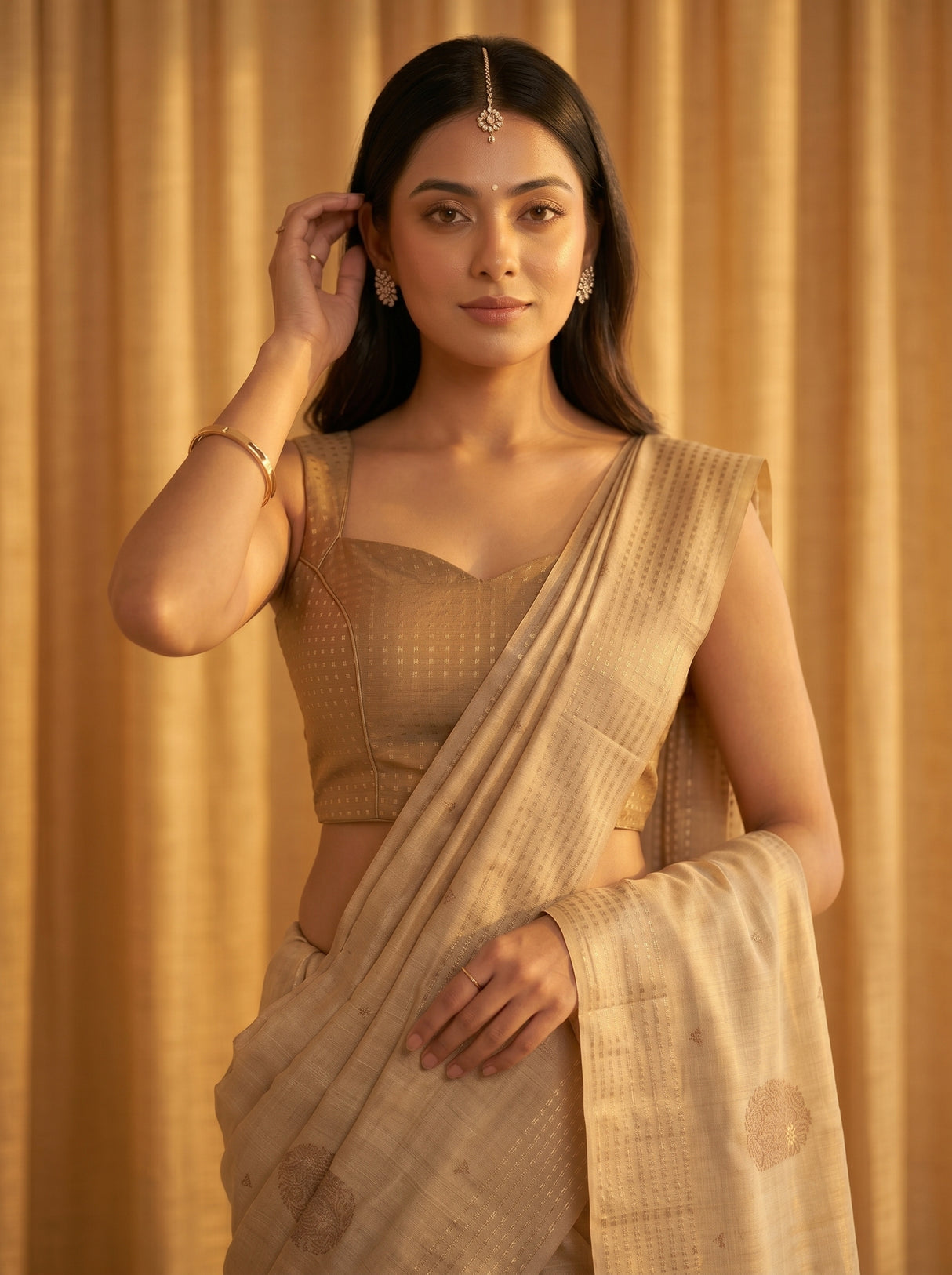 MIMOSA Saree Saree — pose 10 styling detail