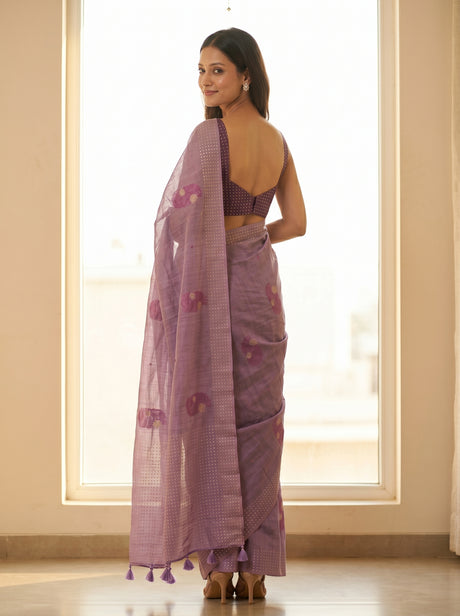 MIMOSA Saree Saree — pose 2 styling detail