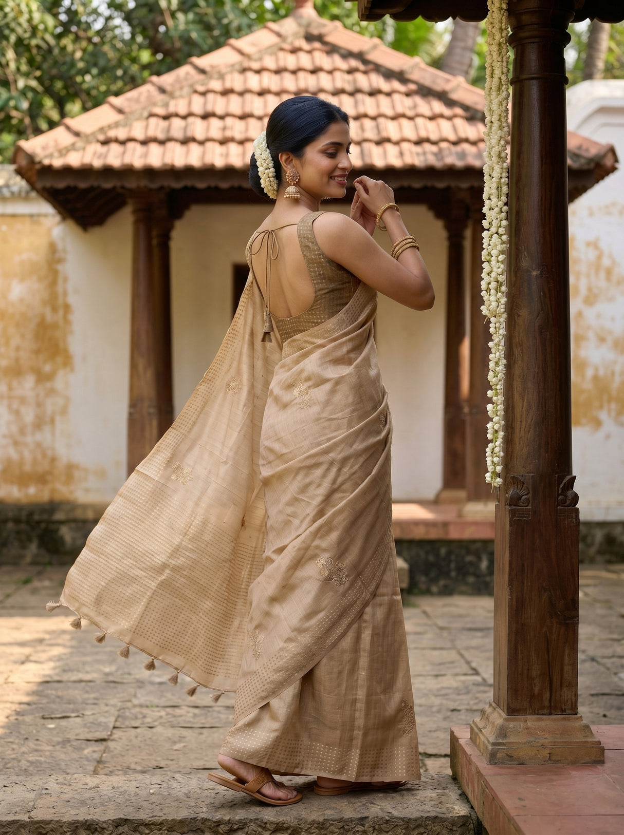 MIMOSA Saree Saree — pose 9 styling detail