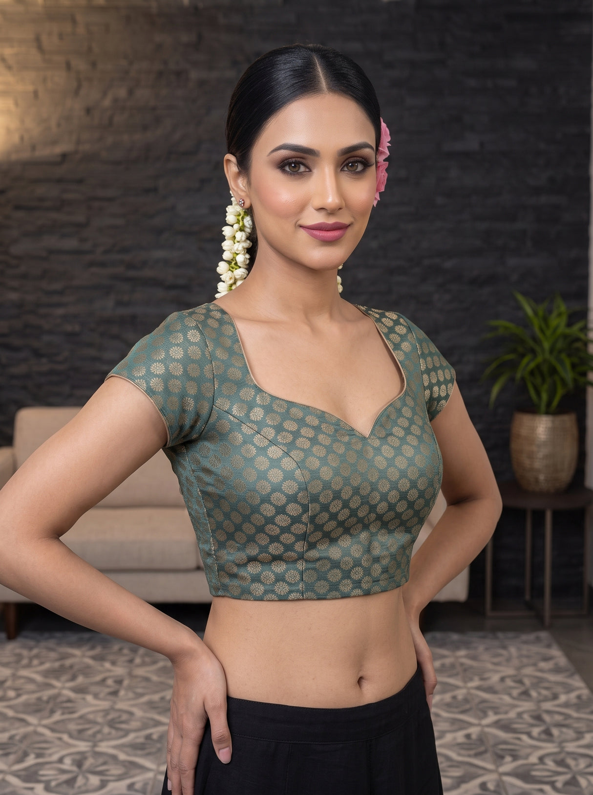 MIMOSA Saree Saree — blouse close-up