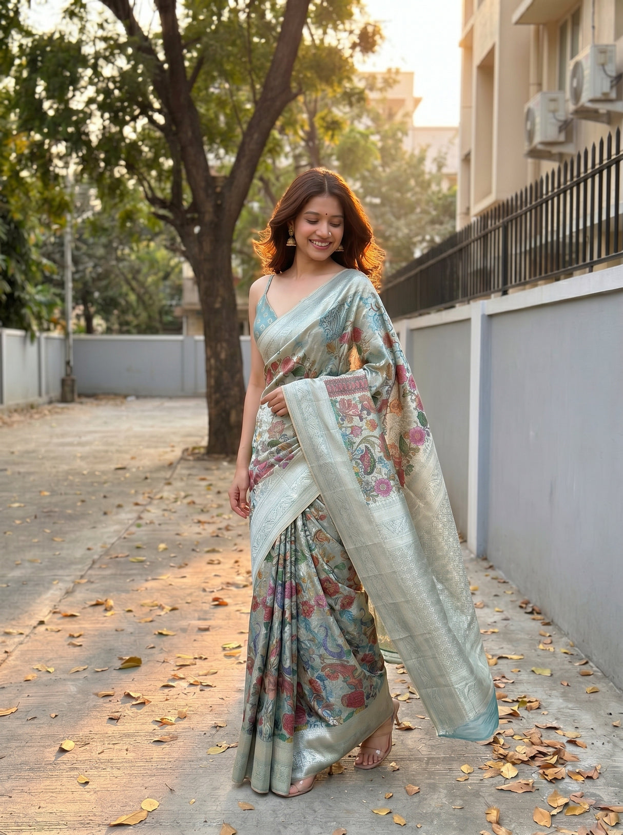 MIMOSA Saree Saree — pose 9 styling detail