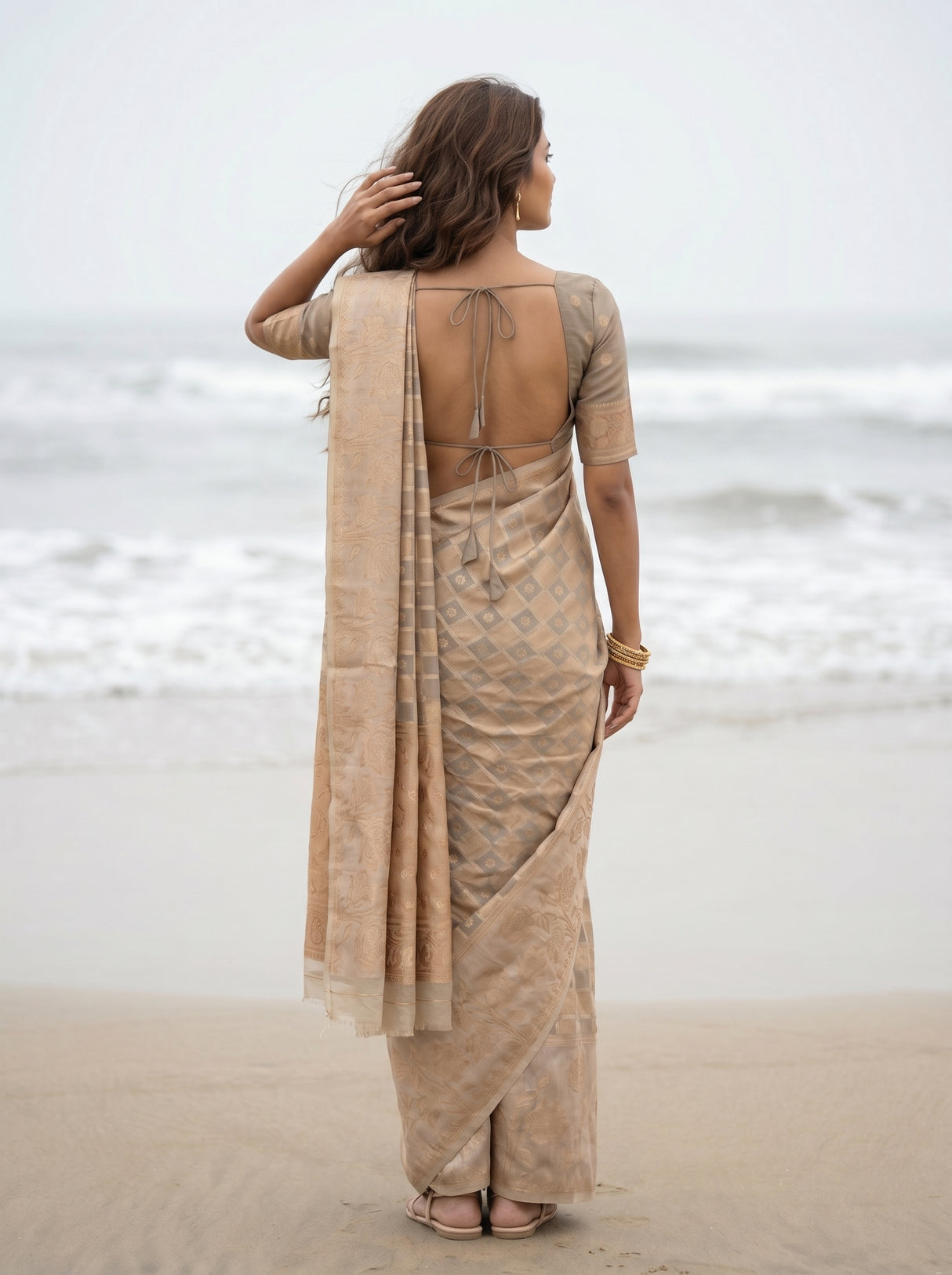 MIMOSA Saree Saree — pose 2 styling detail