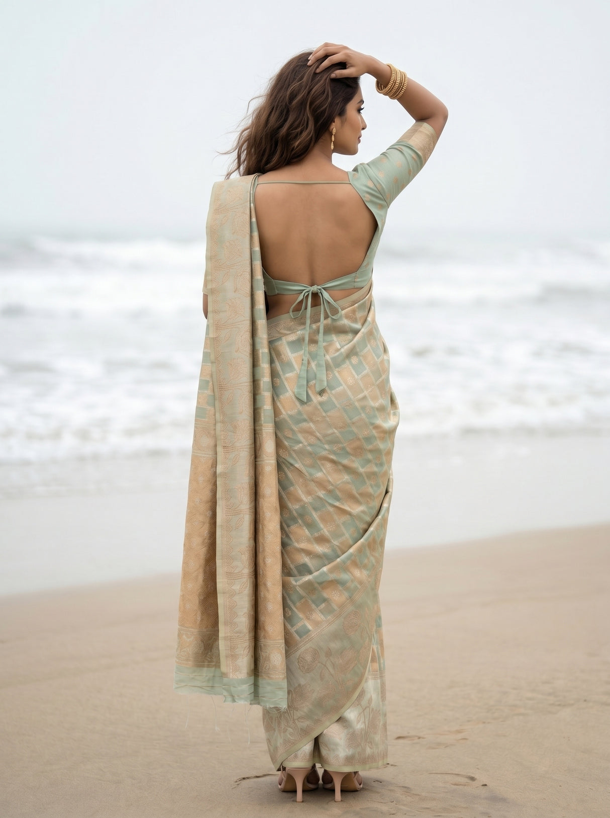 MIMOSA Saree Saree — pose 2 styling detail
