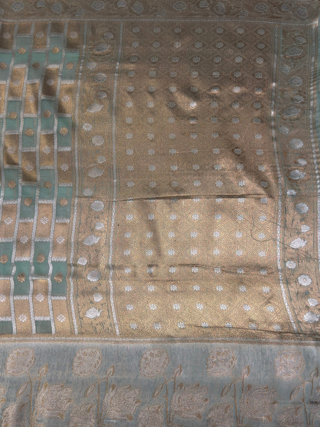 MIMOSA Saree Saree — pallu and zari work detail
