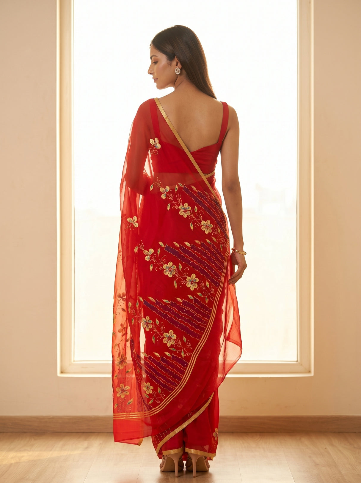 MIMOSA Saree Saree — pose 2 styling detail