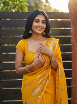 MIMOSA Saree Saree — pose 10 styling detail