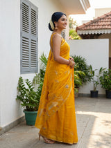 MIMOSA Saree Saree — pose 3 styling detail