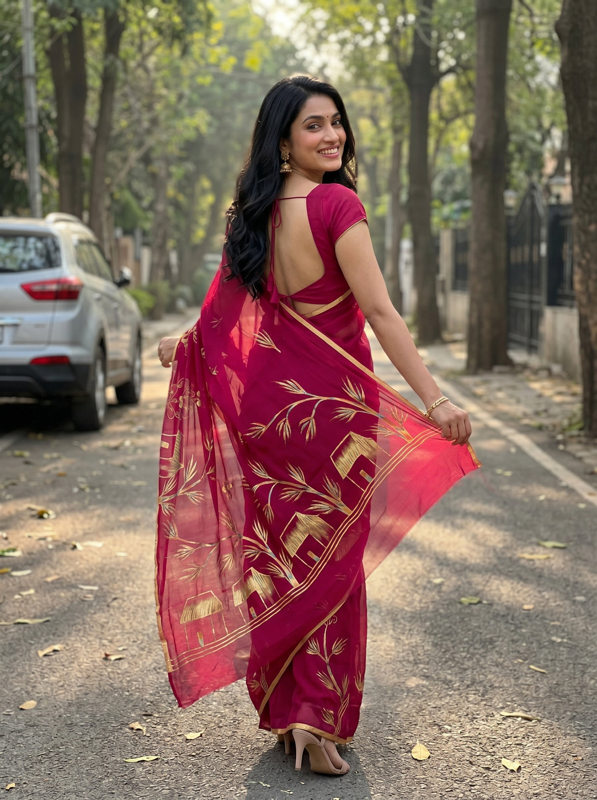 MIMOSA Saree Saree — pose 2 styling detail