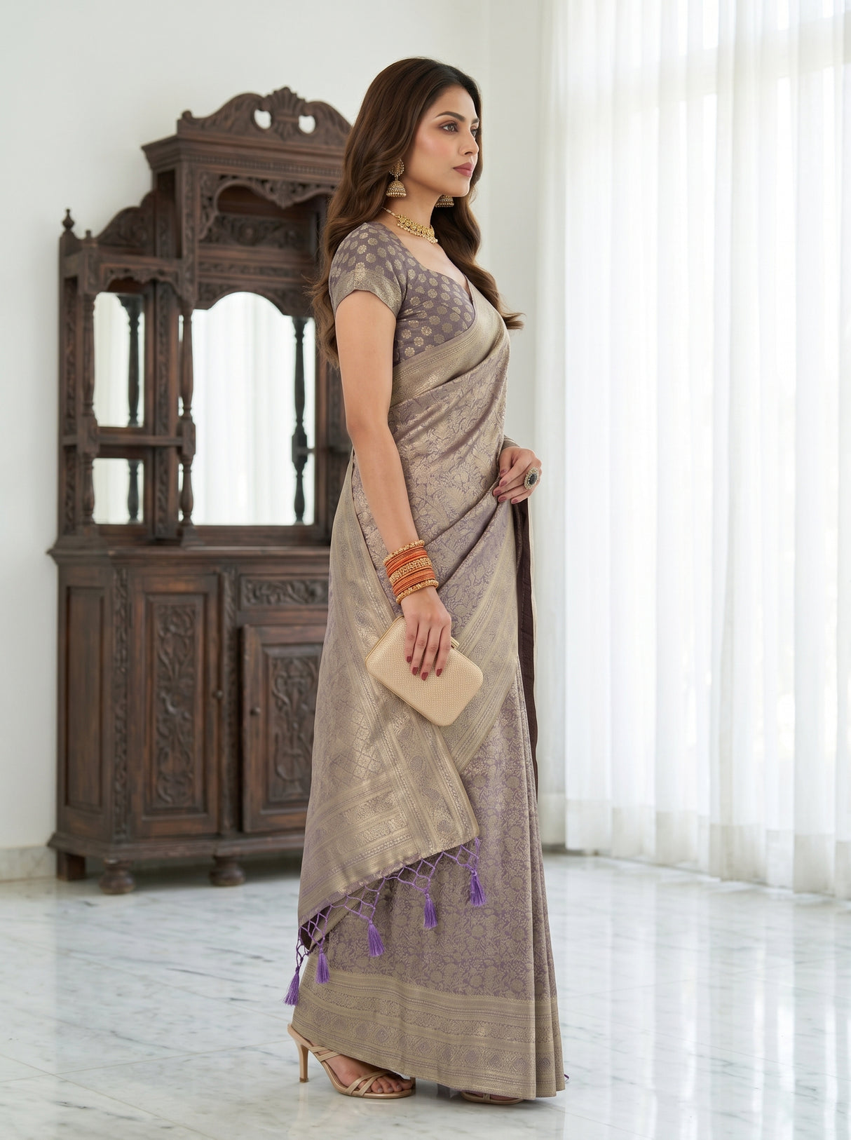 MIMOSA Saree Saree — pose 3 styling detail