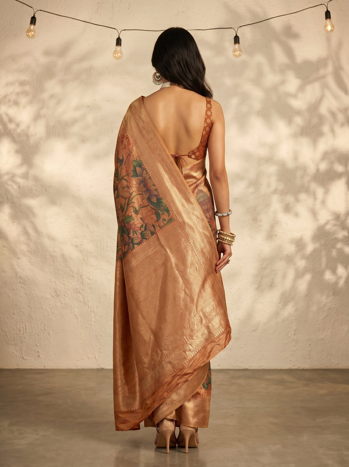 MIMOSA Saree Saree — pose 2 styling detail