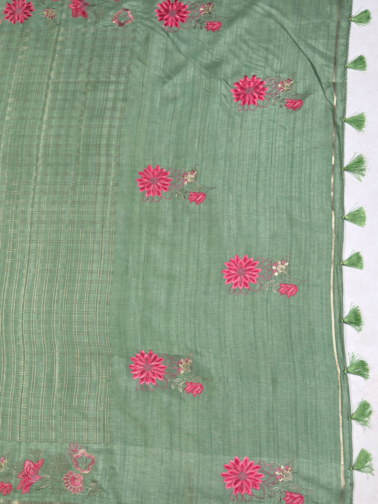 MIMOSA Pista Saree Saree — pallu and zari work detail