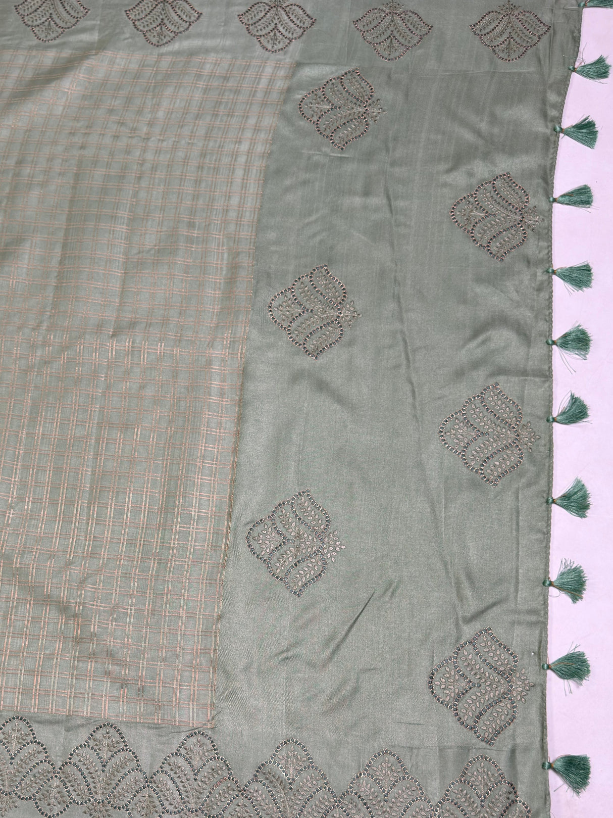MIMOSA Pista Saree Saree — pallu and zari work detail